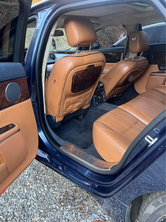 2011 Jaguar X351 XJ - Image 8 of 9
