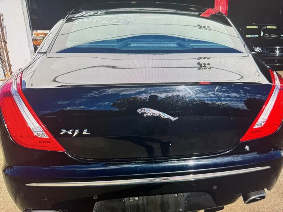2011 Jaguar X351 XJ - Image 8 of 12