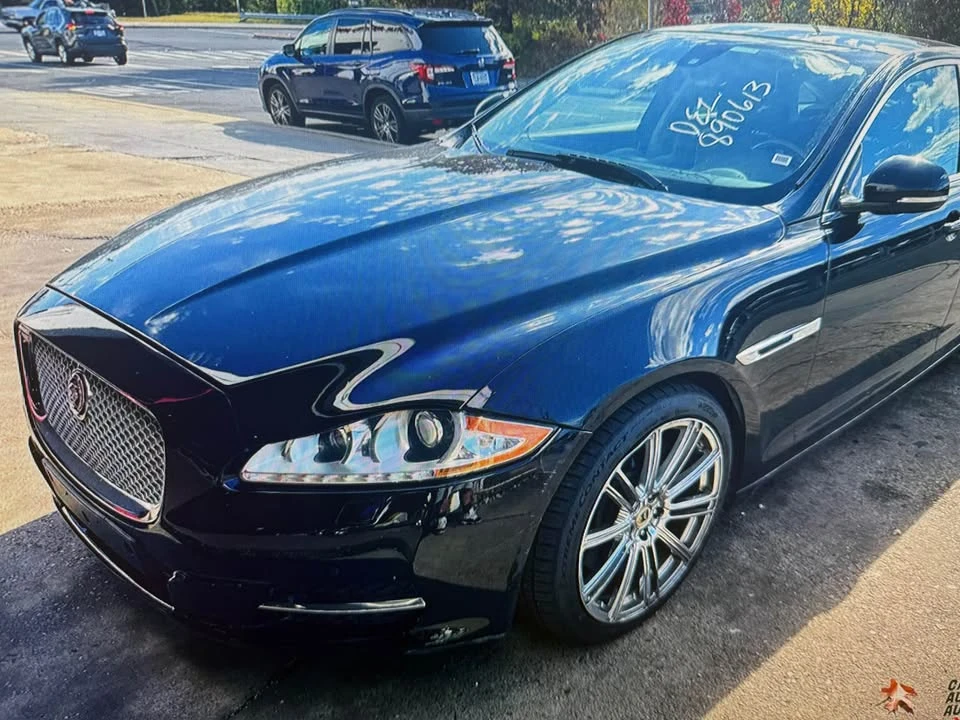 2011 Jaguar X351 XJ - Image 3 of 12