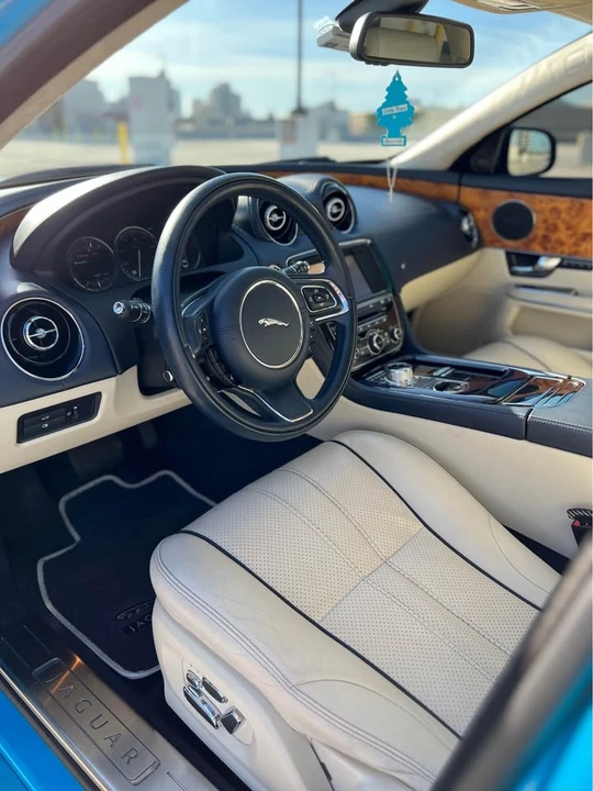 2011 Jaguar X351 XJ - Image 12 of 15