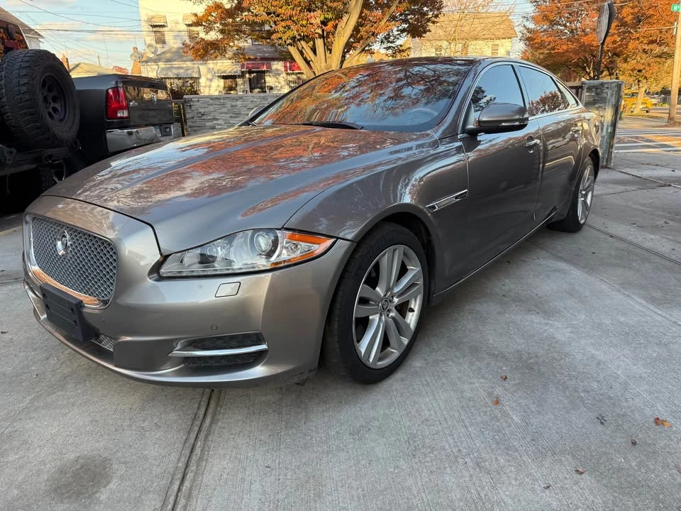 2011 Jaguar X351 XJ - Image 2 of 12