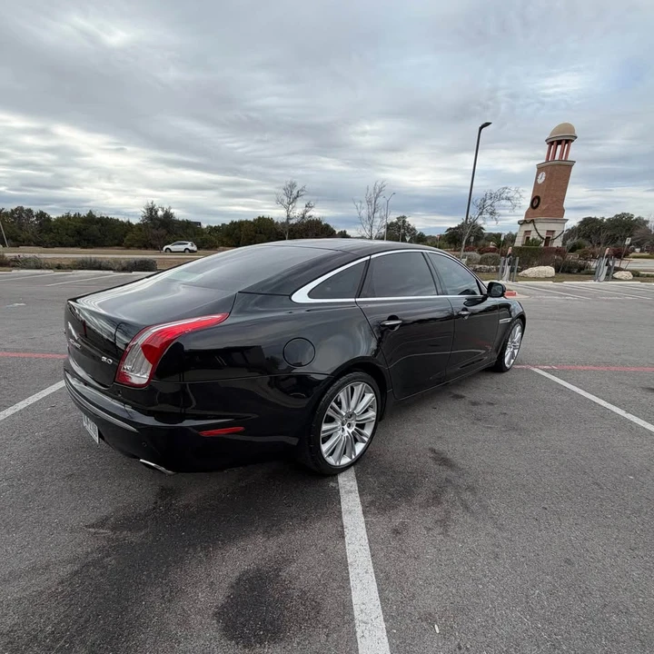 2011 Jaguar X351 XJ - Image 8 of 19