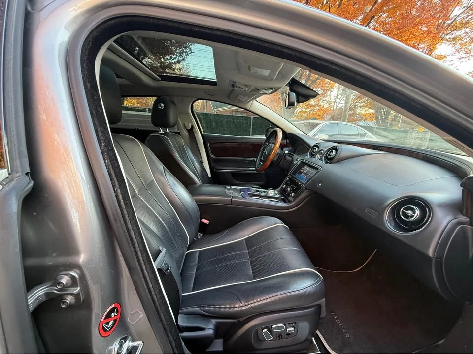 2011 Jaguar X351 XJ - Image 7 of 12
