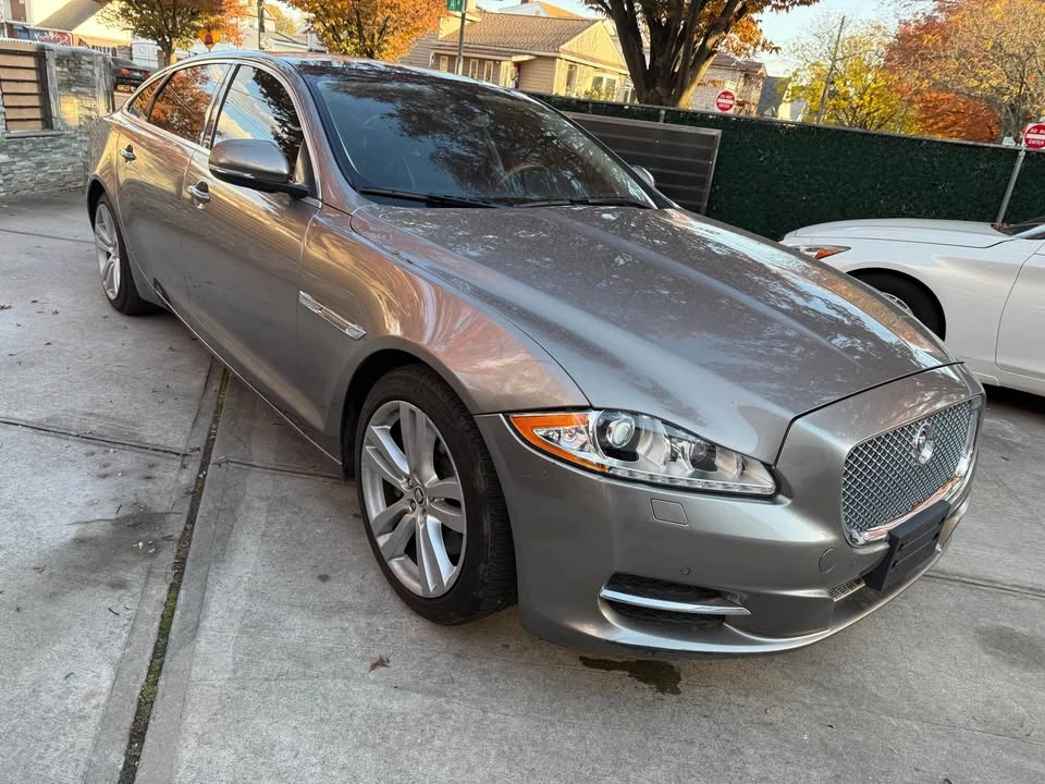 2011 Jaguar X351 XJ - Image 2 of 12