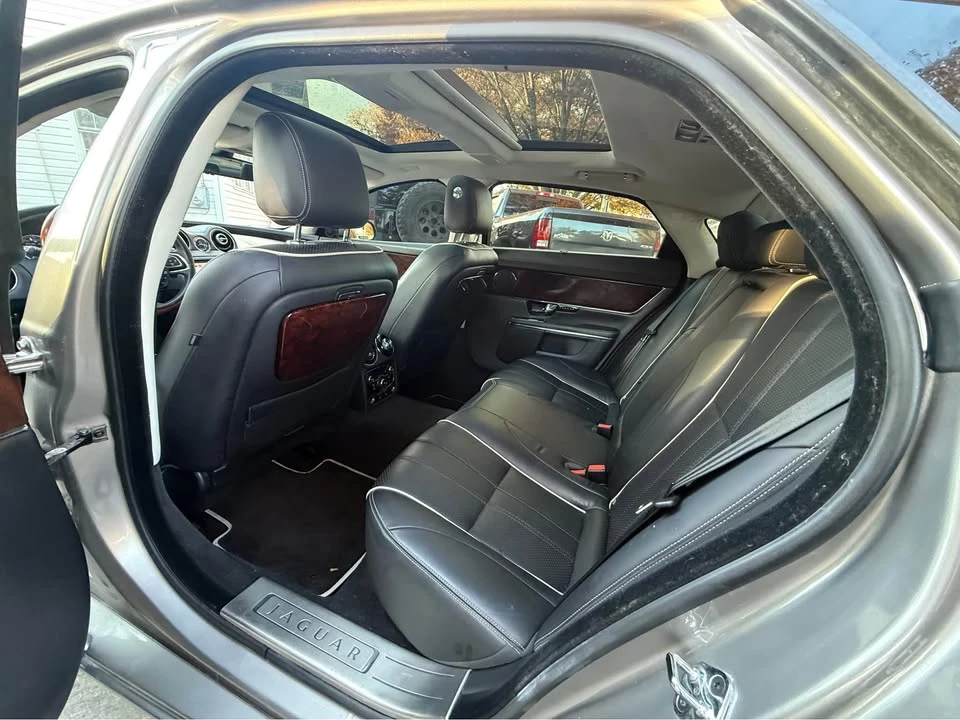 2011 Jaguar X351 XJ - Image 8 of 12