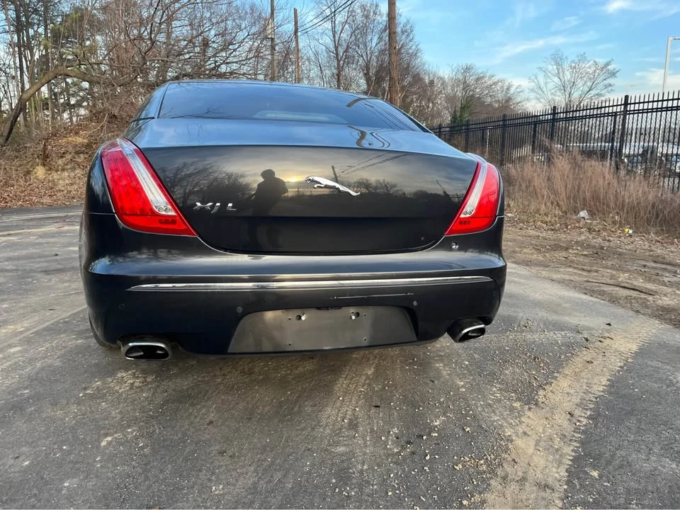 2011 Jaguar X351 XJ - Image 8 of 13