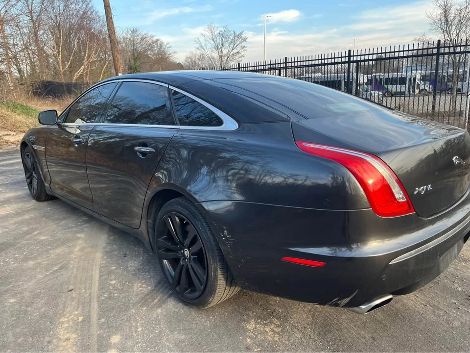 2011 Jaguar X351 XJ - Image 4 of 12