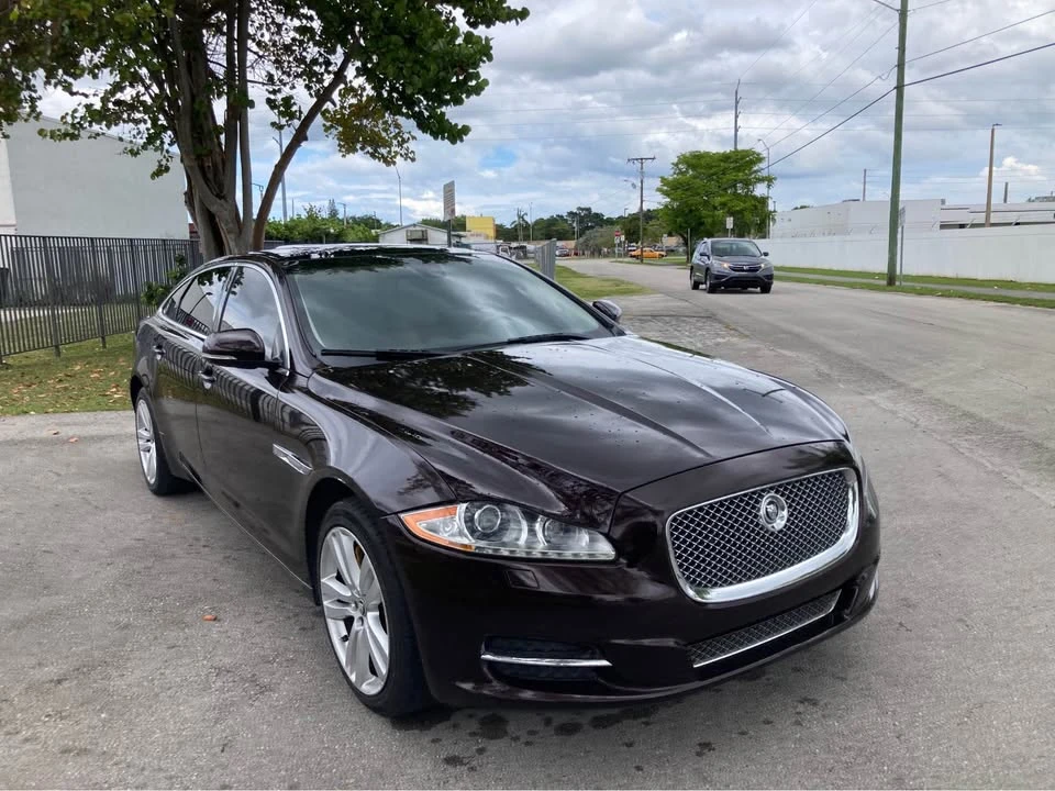 2011 Jaguar X351 XJ - Image 2 of 12