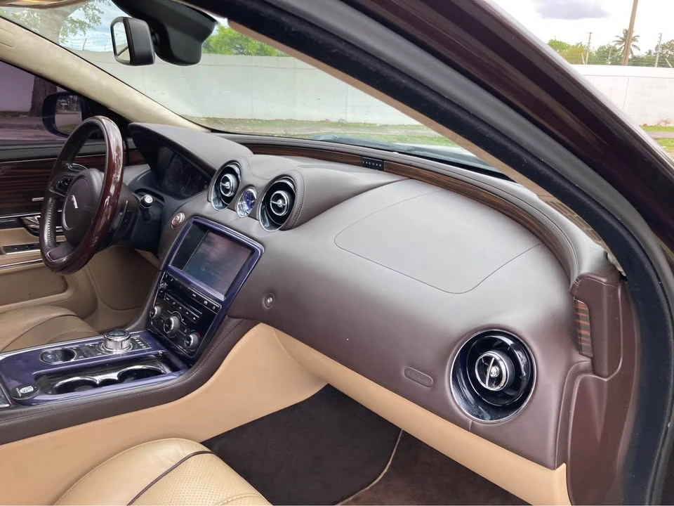 2011 Jaguar X351 XJ - Image 9 of 12