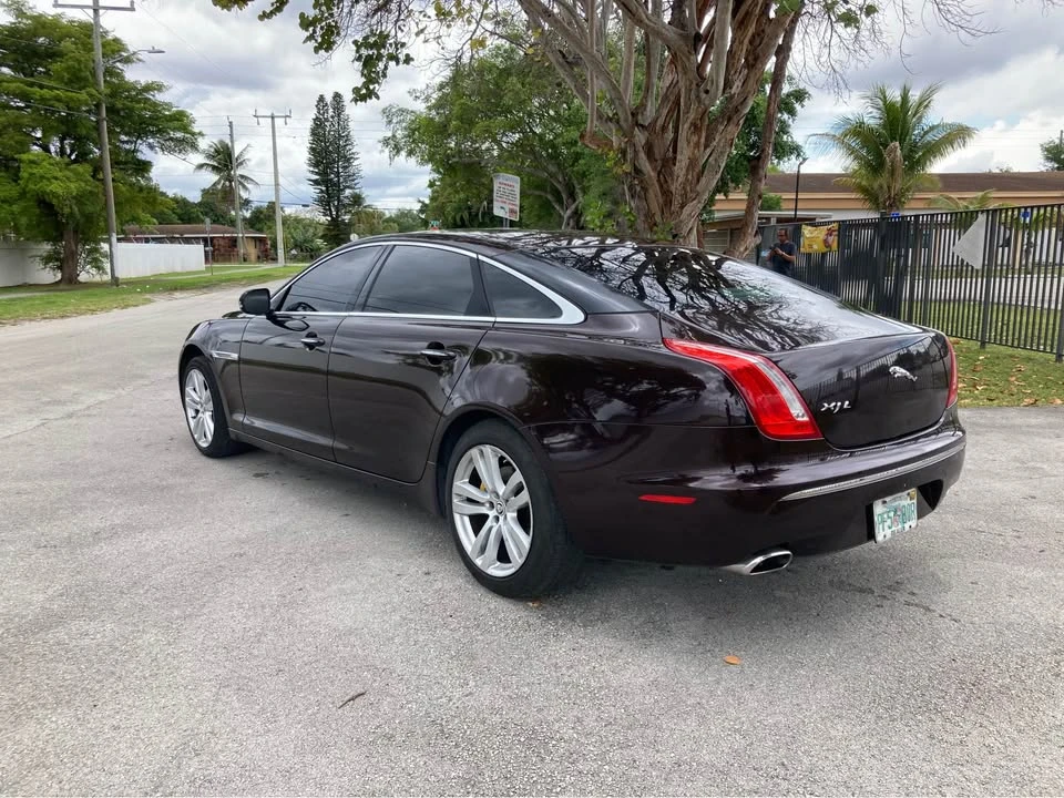 2011 Jaguar X351 XJ - Image 7 of 12