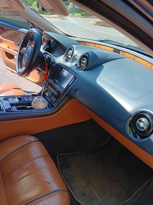 2011 Jaguar X351 XJ - Image 12 of 19