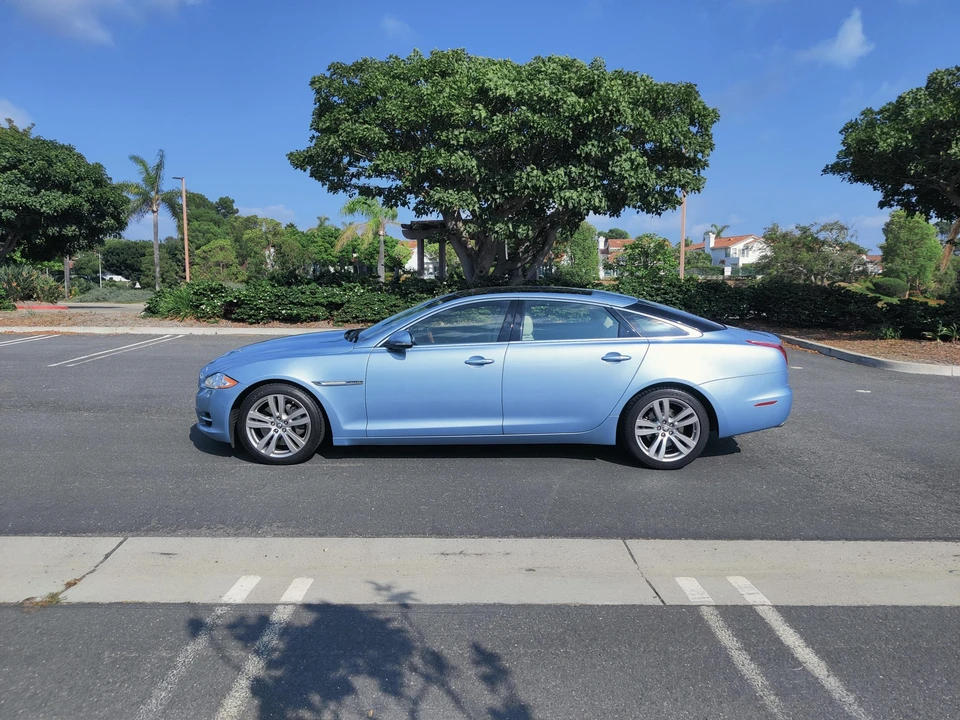 2011 Jaguar X351 XJ - Image 5 of 31