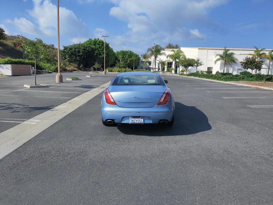 2011 Jaguar X351 XJ - Image 11 of 31