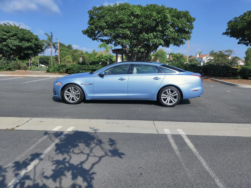 2011 Jaguar X351 XJ - Image 4 of 31