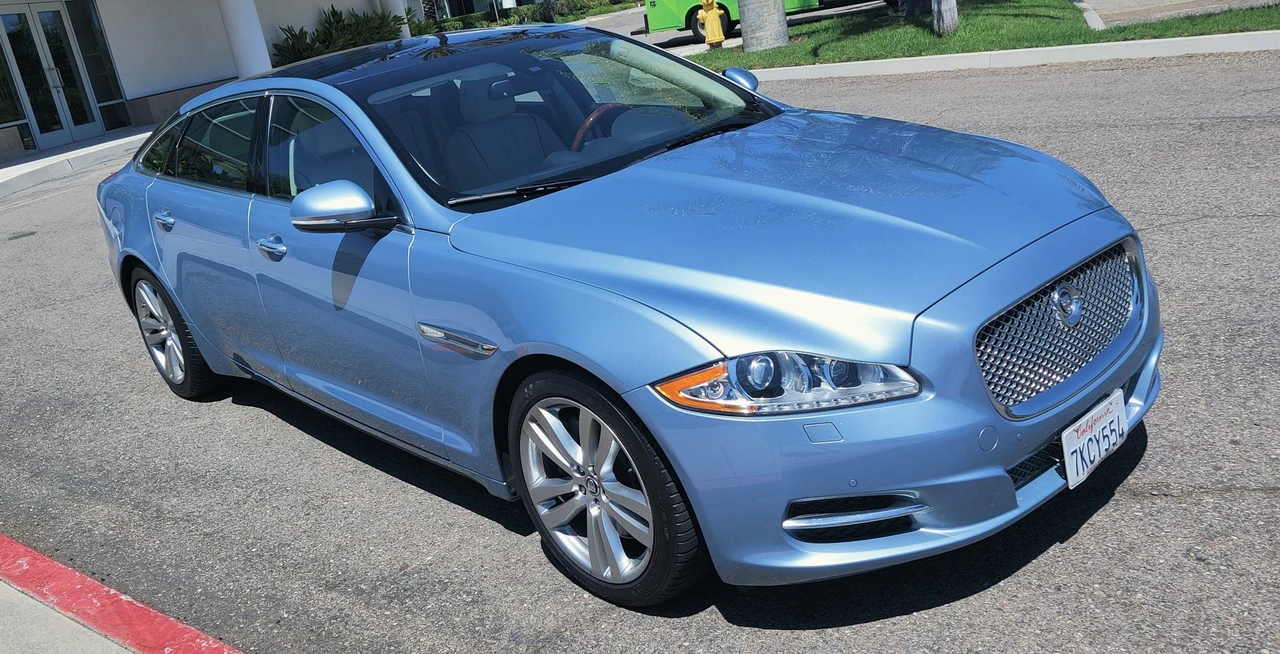2011 Jaguar X351 XJ - Image 30 of 31