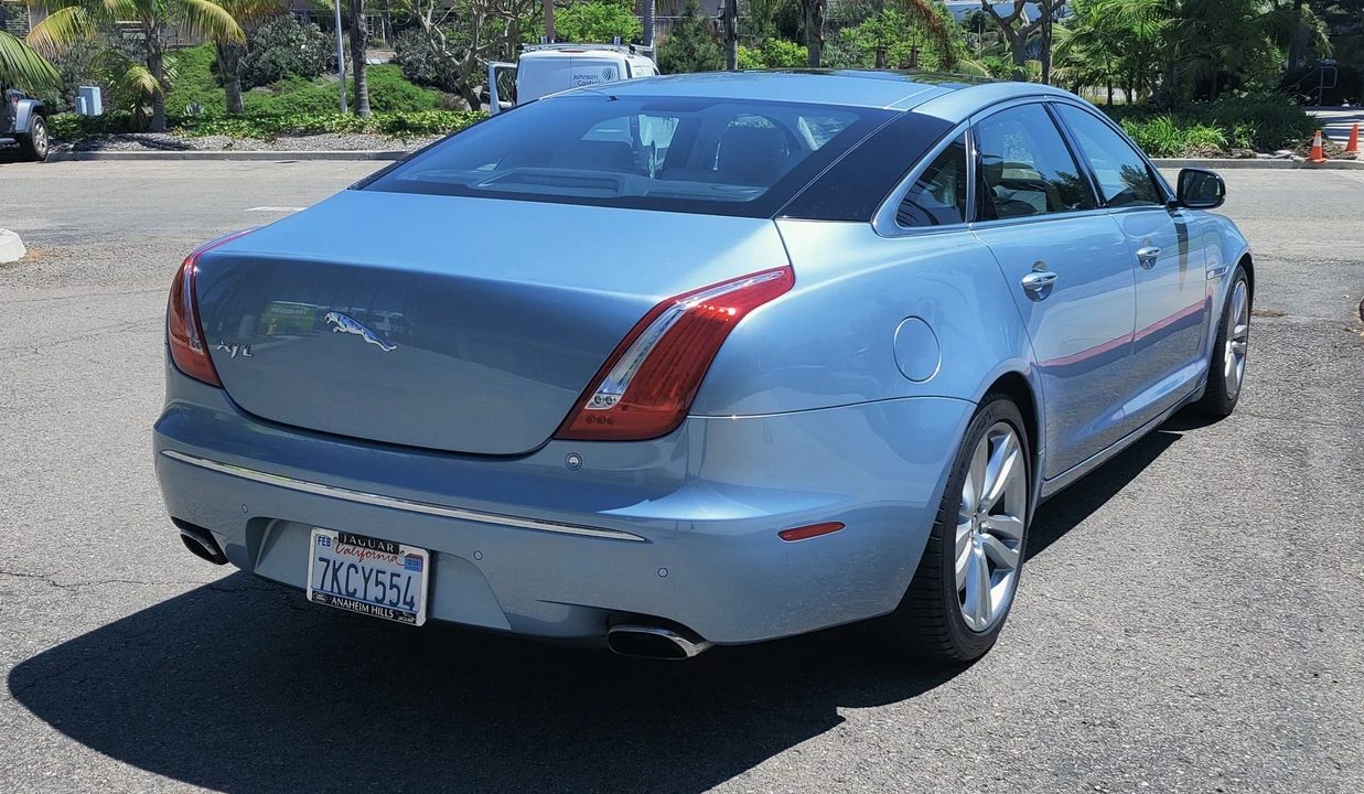 2011 Jaguar X351 XJ - Image 26 of 31