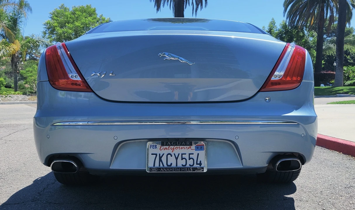 2011 Jaguar X351 XJ - Image 25 of 31