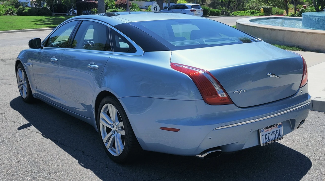 2011 Jaguar X351 XJ - Image 23 of 31