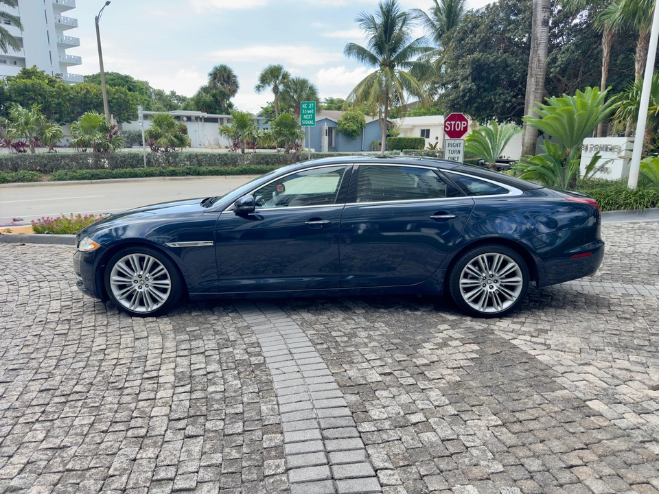 2011 Jaguar X351 XJ - Image 11 of 31