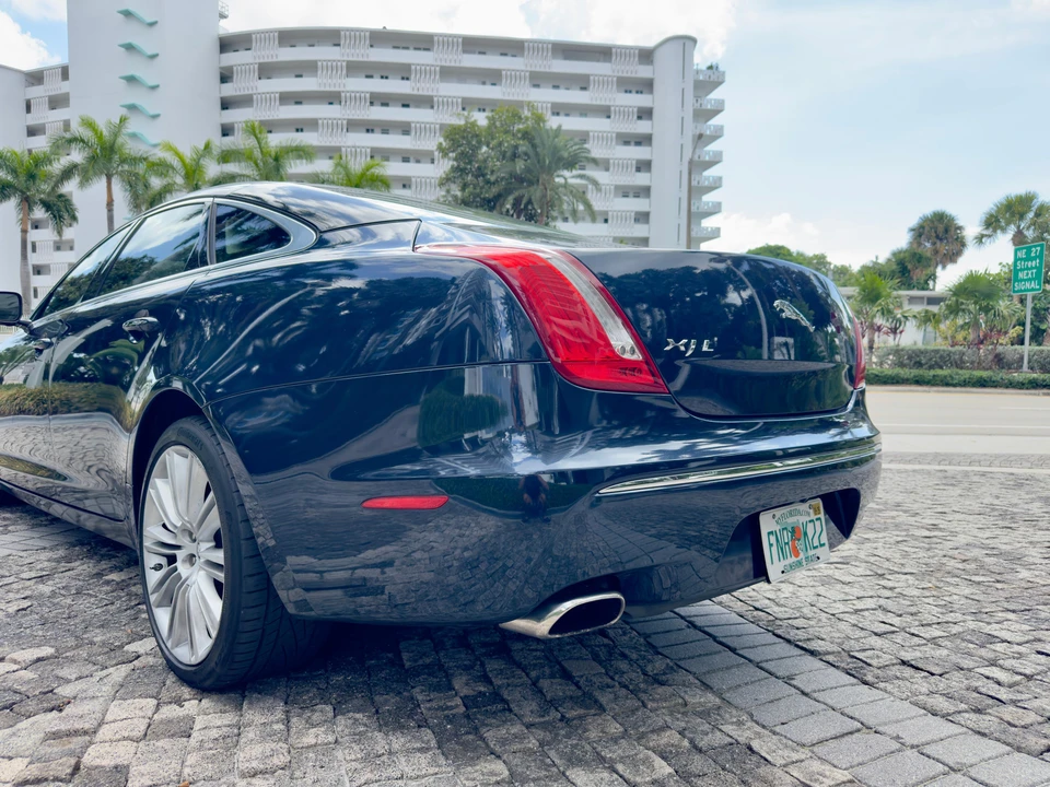 2011 Jaguar X351 XJ - Image 29 of 31