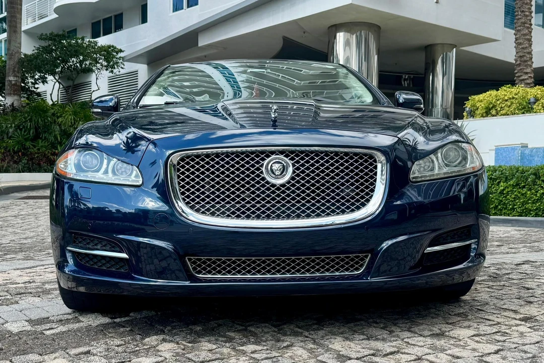 2011 Jaguar X351 XJ - Image 2 of 31