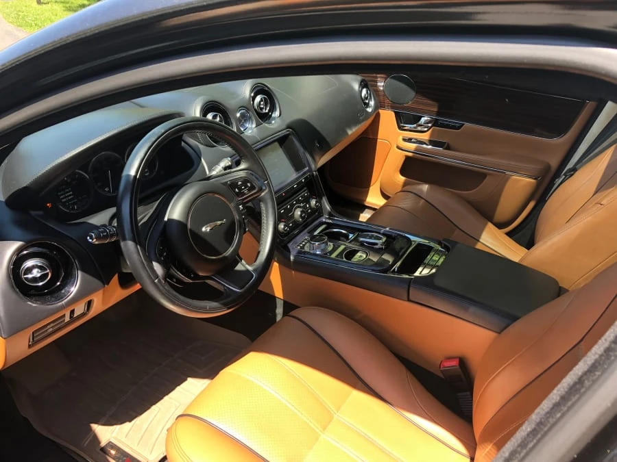 2011 Jaguar X351 XJ - Image 2 of 4