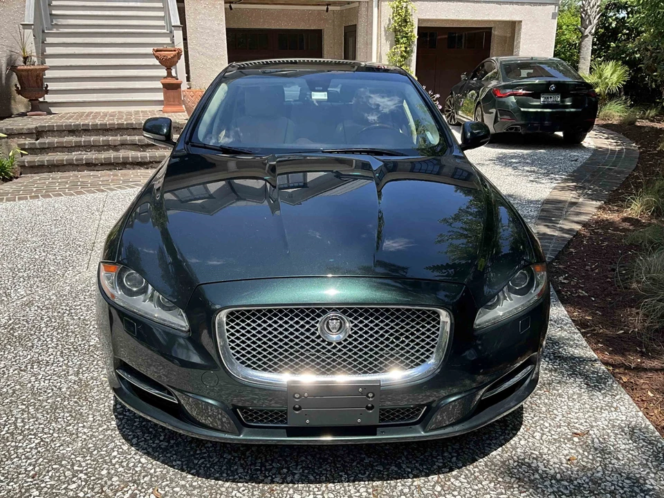 2011 Jaguar X351 XJ - Image 2 of 31