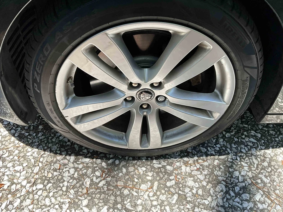 2011 Jaguar X351 XJ - Image 16 of 31