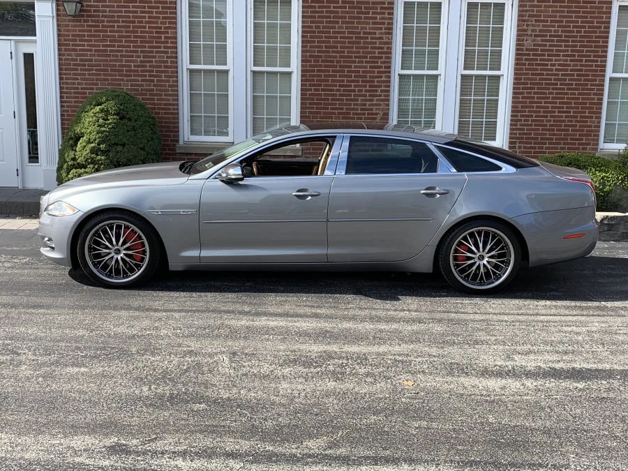2011 Jaguar X351 XJ - Image 2 of 8