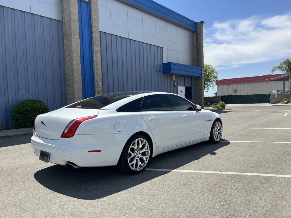 2011 Jaguar X351 XJ - Image 13 of 31