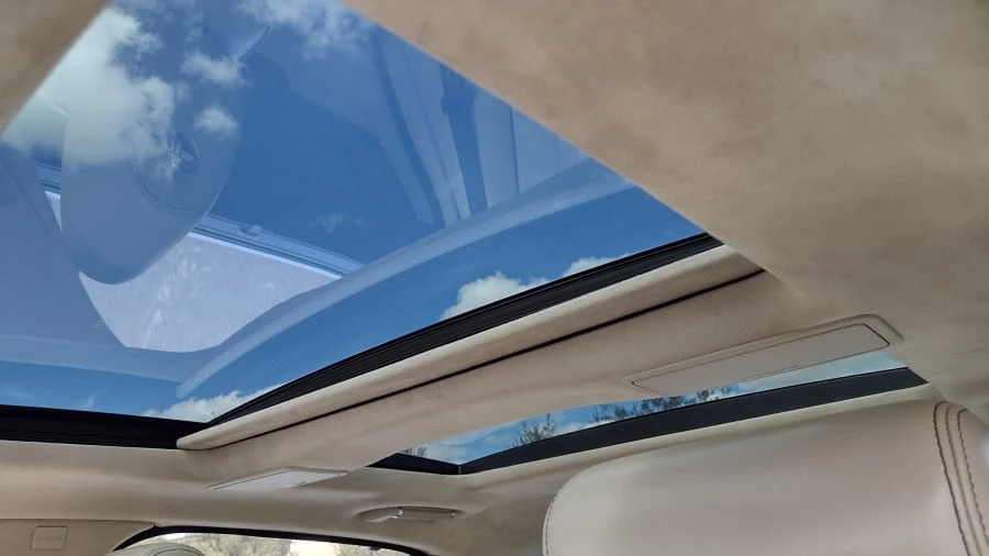 2011 Jaguar X351 XJ - Image 2 of 15