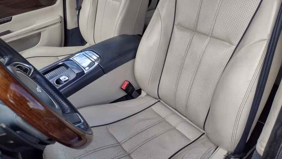 2011 Jaguar X351 XJ - Image 9 of 15