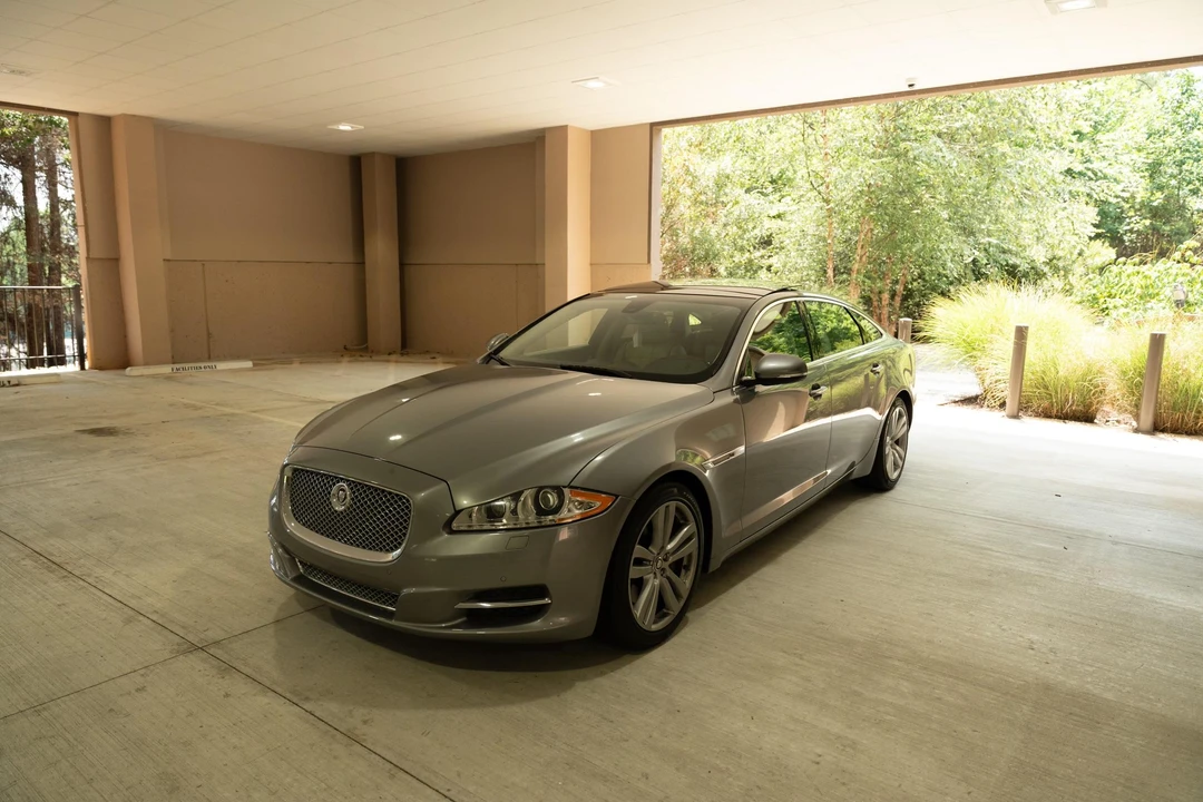 2011 Jaguar X351 XJ - Image 6 of 31