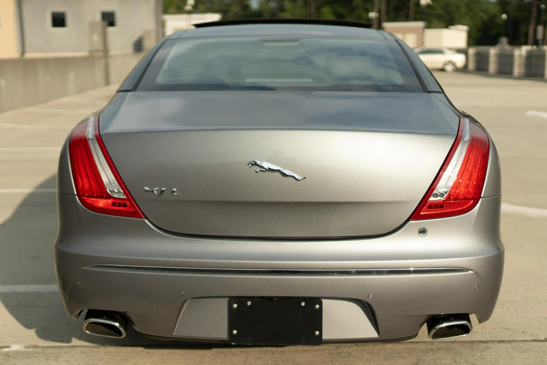 2011 Jaguar X351 XJ - Image 5 of 31