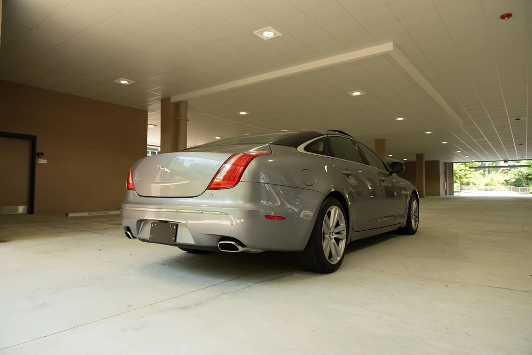2011 Jaguar X351 XJ - Image 9 of 31