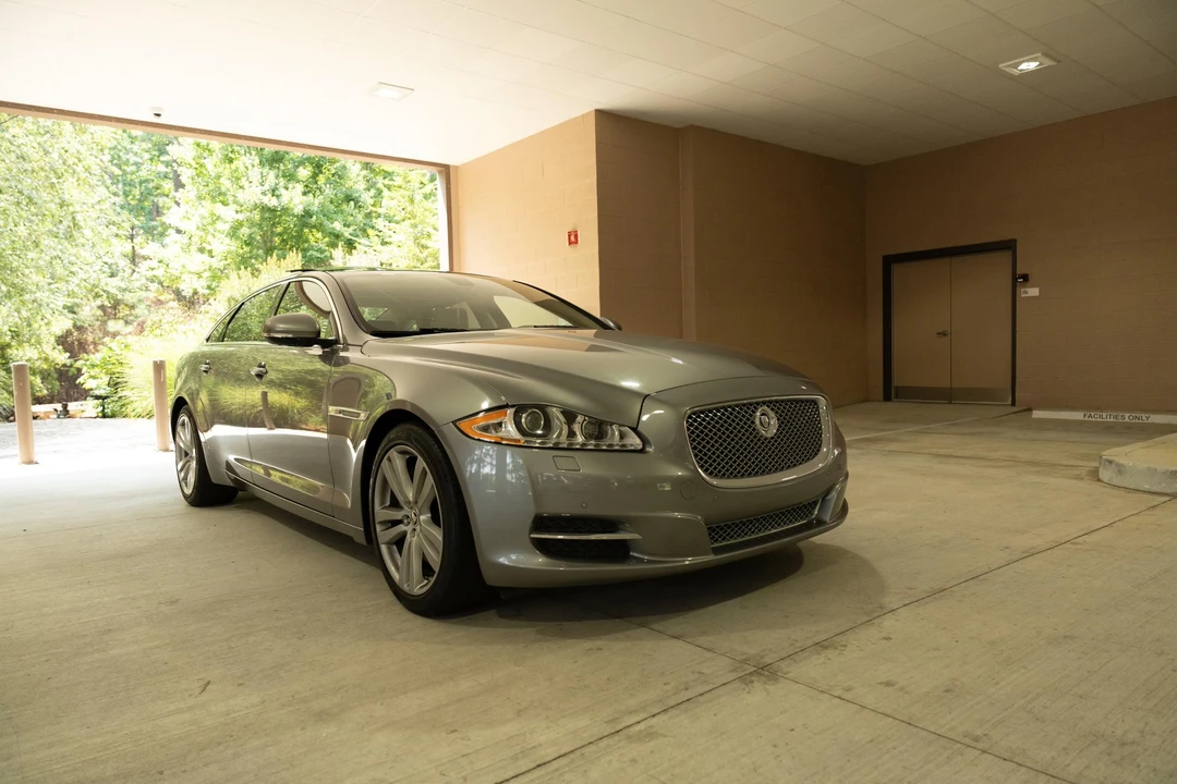 2011 Jaguar X351 XJ - Image 11 of 31