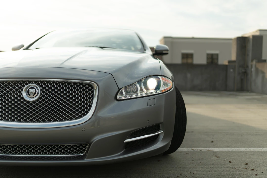 2011 Jaguar X351 XJ - Image 15 of 31