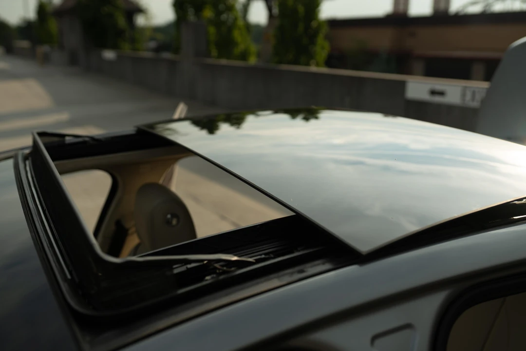 2011 Jaguar X351 XJ - Image 21 of 31