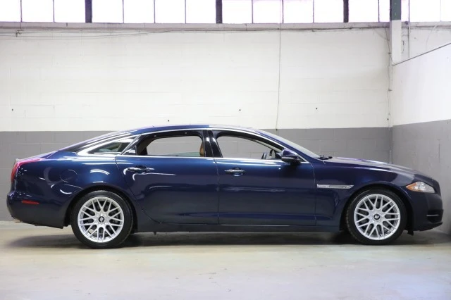 2011 Jaguar X351 XJ - Image 4 of 21