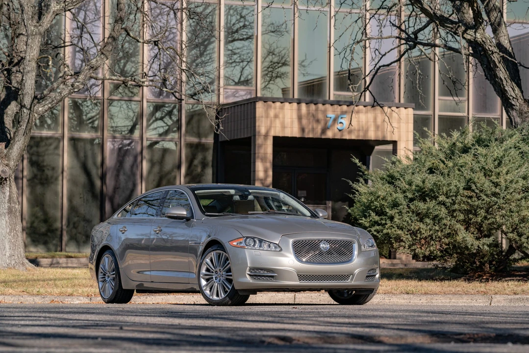 2011 Jaguar X351 XJ - Image 17 of 31