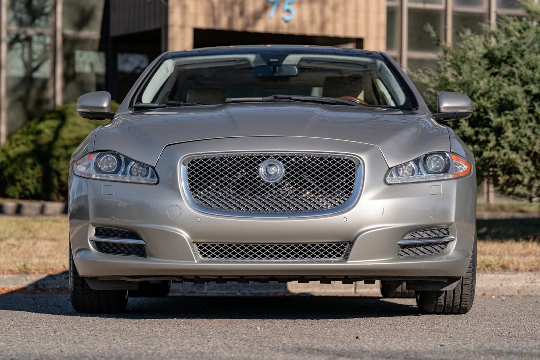 2011 Jaguar X351 XJ - Image 22 of 31
