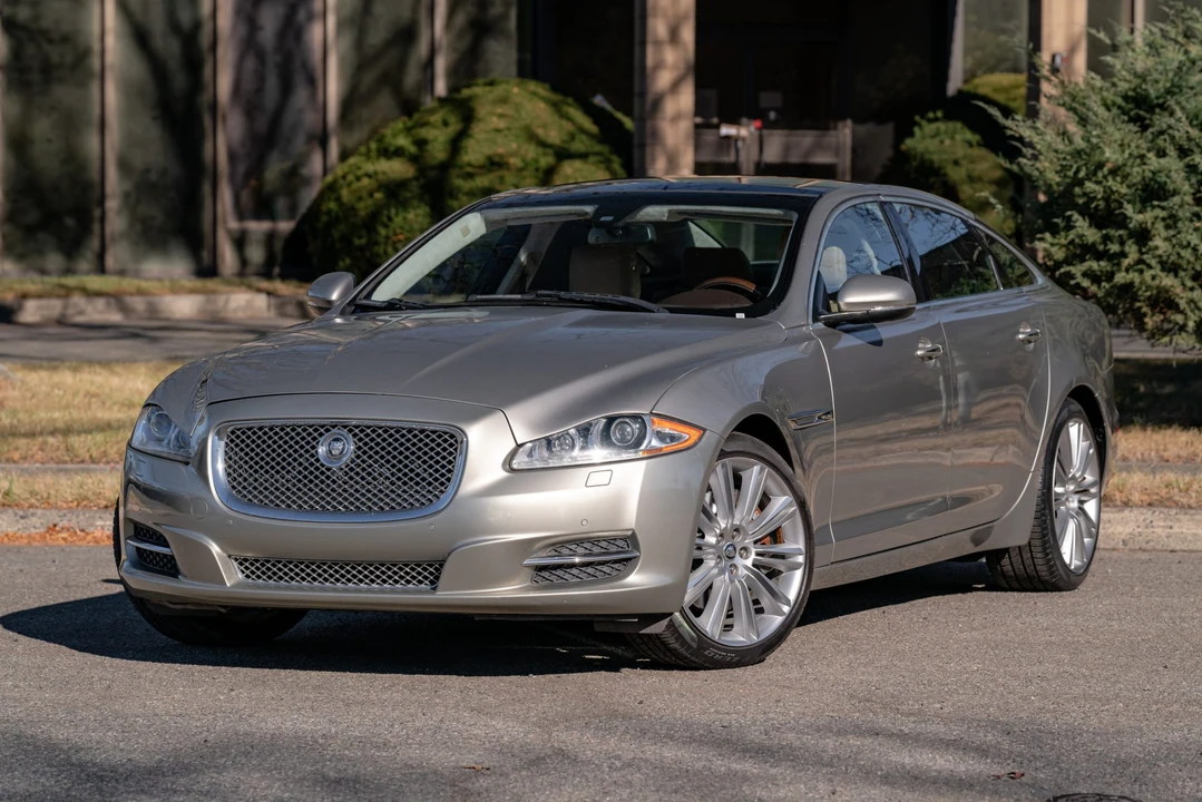 2011 Jaguar X351 XJ - Image 5 of 31