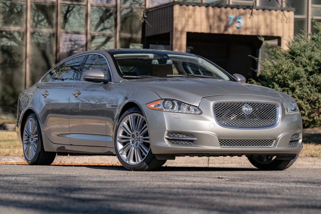 2011 Jaguar X351 XJ - Image 19 of 31