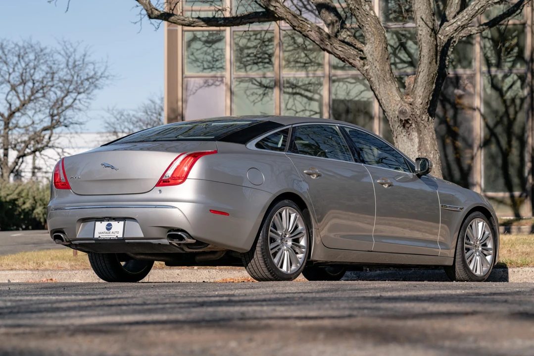 2011 Jaguar X351 XJ - Image 13 of 31