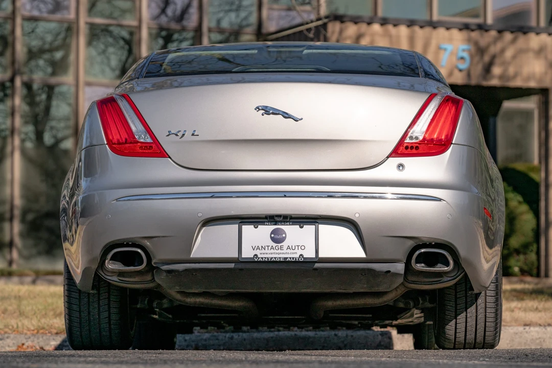 2011 Jaguar X351 XJ - Image 12 of 31