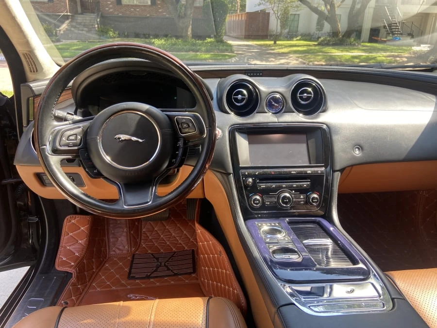 2011 Jaguar X351 XJ - Image 13 of 19