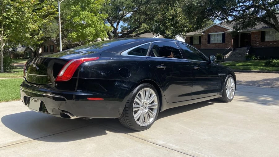 2011 Jaguar X351 XJ - Image 2 of 19