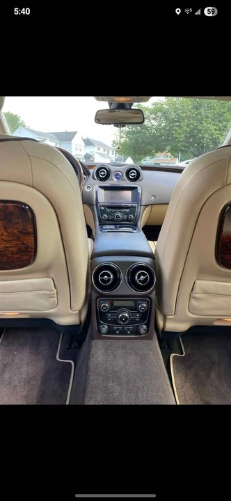 2011 Jaguar X351 XJ - Image 6 of 10