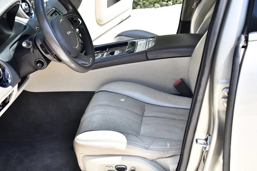 2011 Jaguar X351 XJ - Image 20 of 30