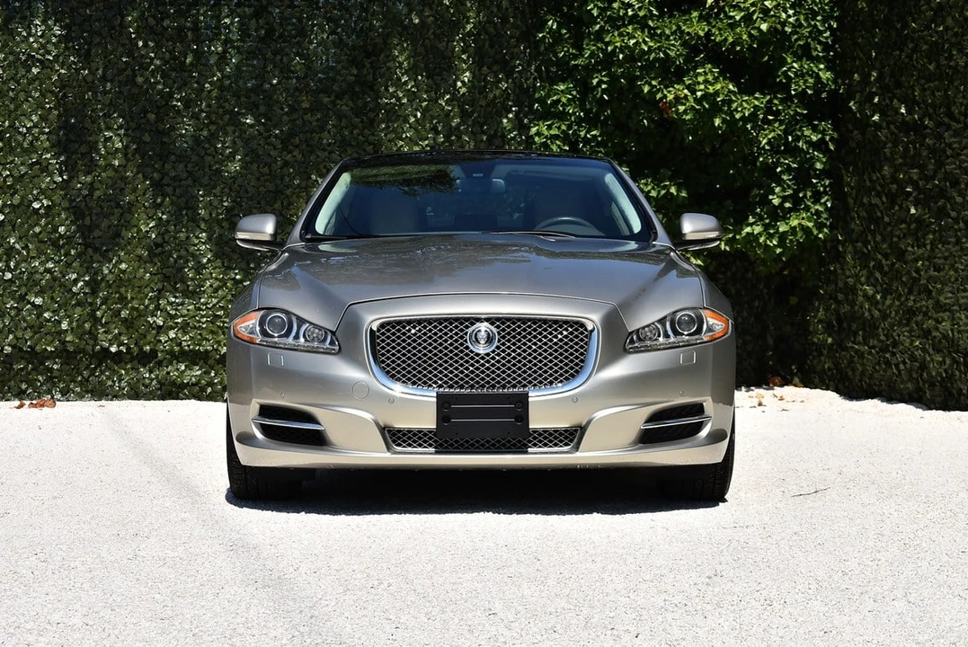 2011 Jaguar X351 XJ - Image 3 of 30
